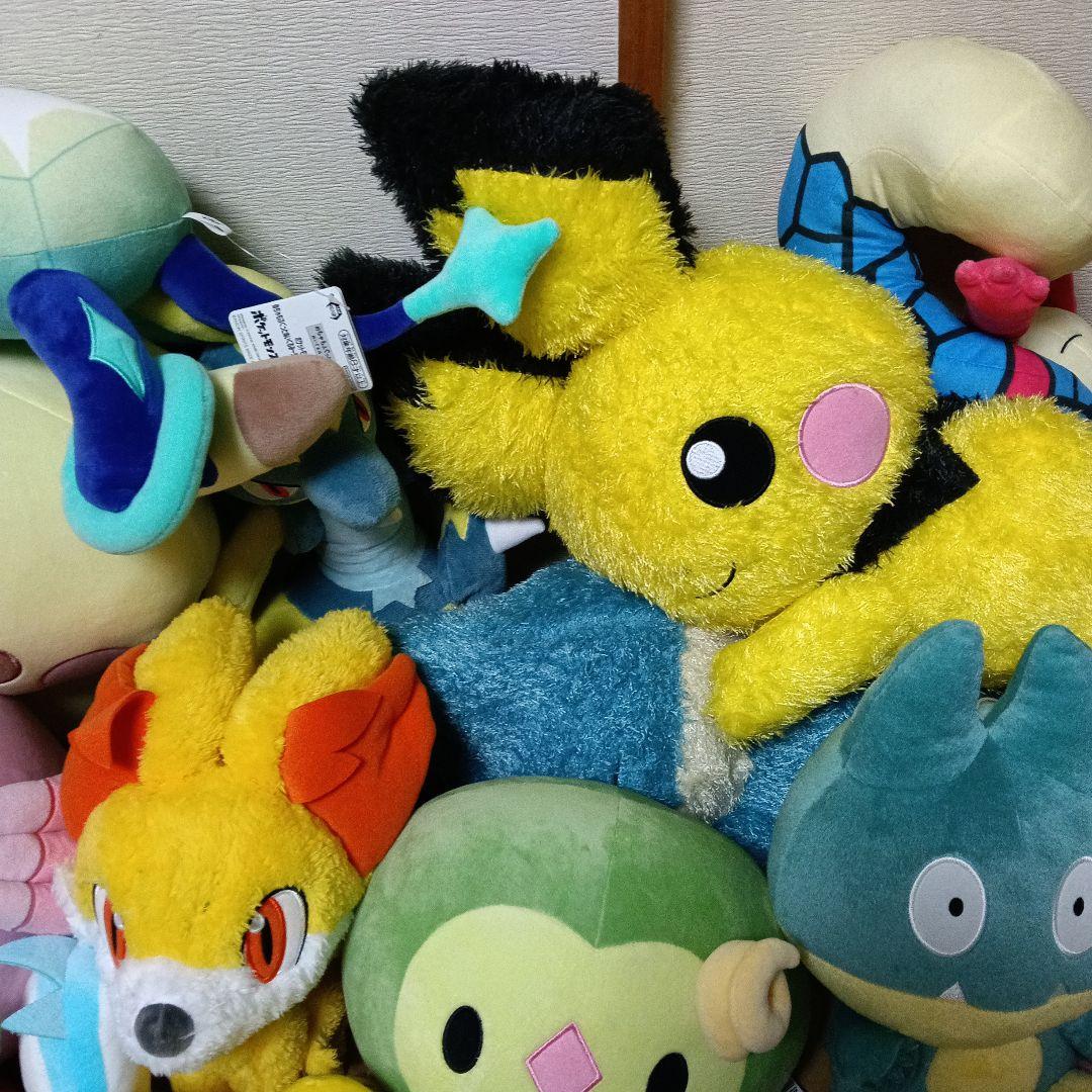 ポケモン　プライズ　ぬいぐるみ　まとめ売り　ピカチュウ　ヒトカゲ
