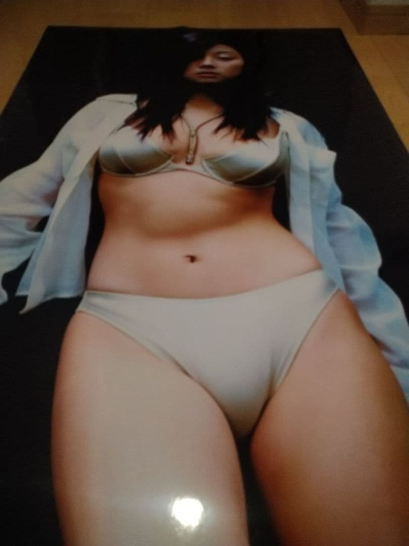 【限界突破極限迄値下げしました/完売必死】　小池栄子　③　等身大ポスター　未使用