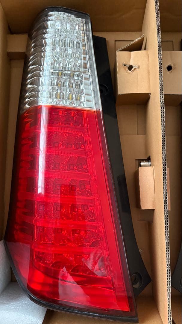 MH２３Ｓスティングレー チューブフルLEDテールライト 赤/透明 2個セット