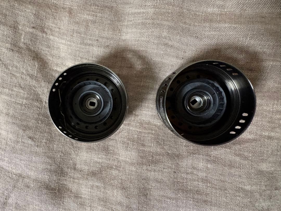 23エアリティ ST SF 2000SS-P 純正スプール 2個セット ケース付