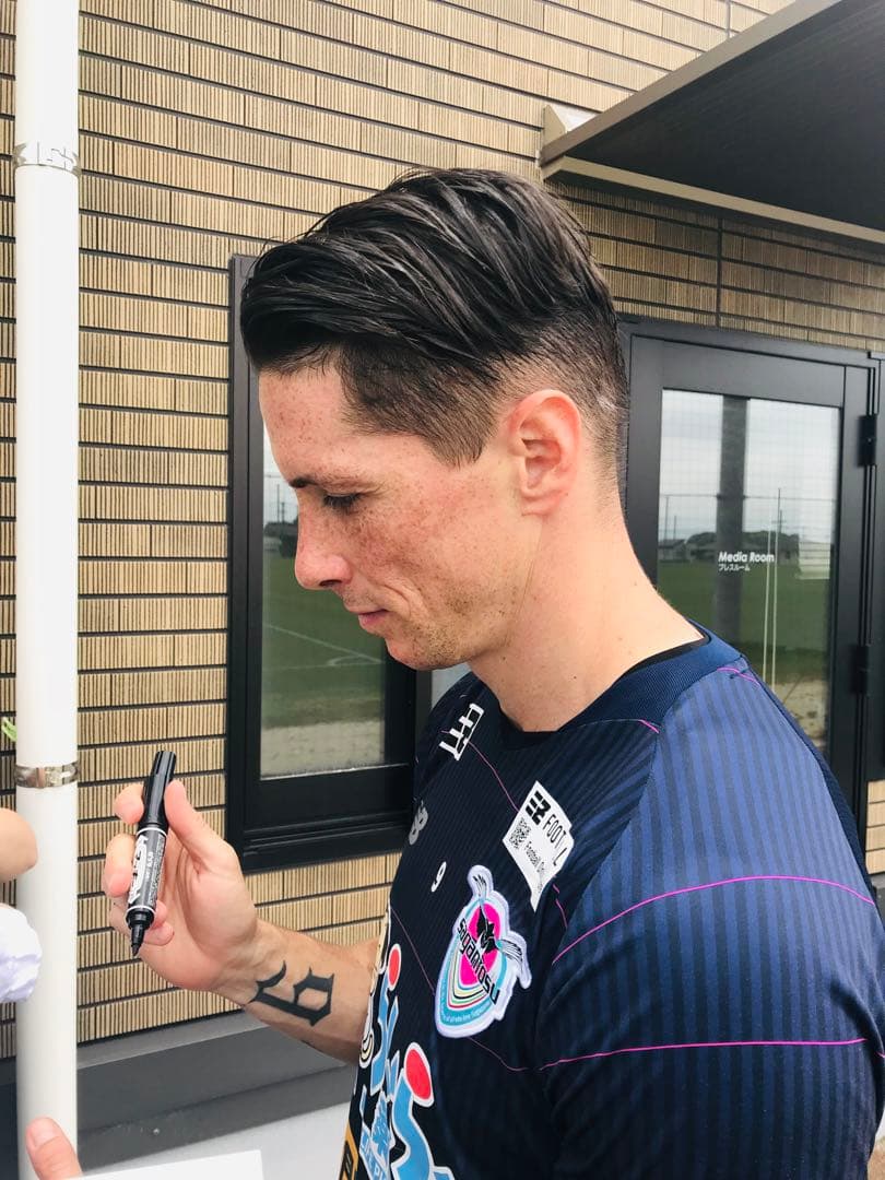 サガン鳥栖 17番 フェルナンド・トーレスサイン入りユニフォーム