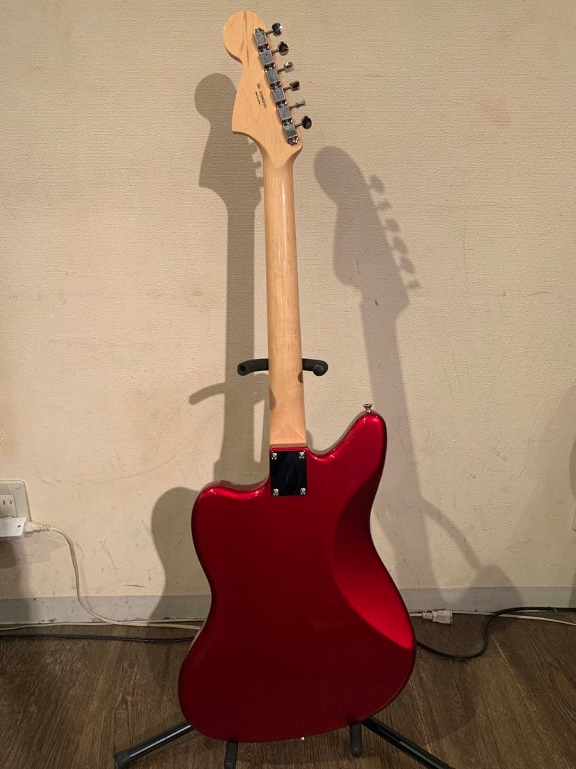ギター Fender Traditional 60S Jaguar Alder Body