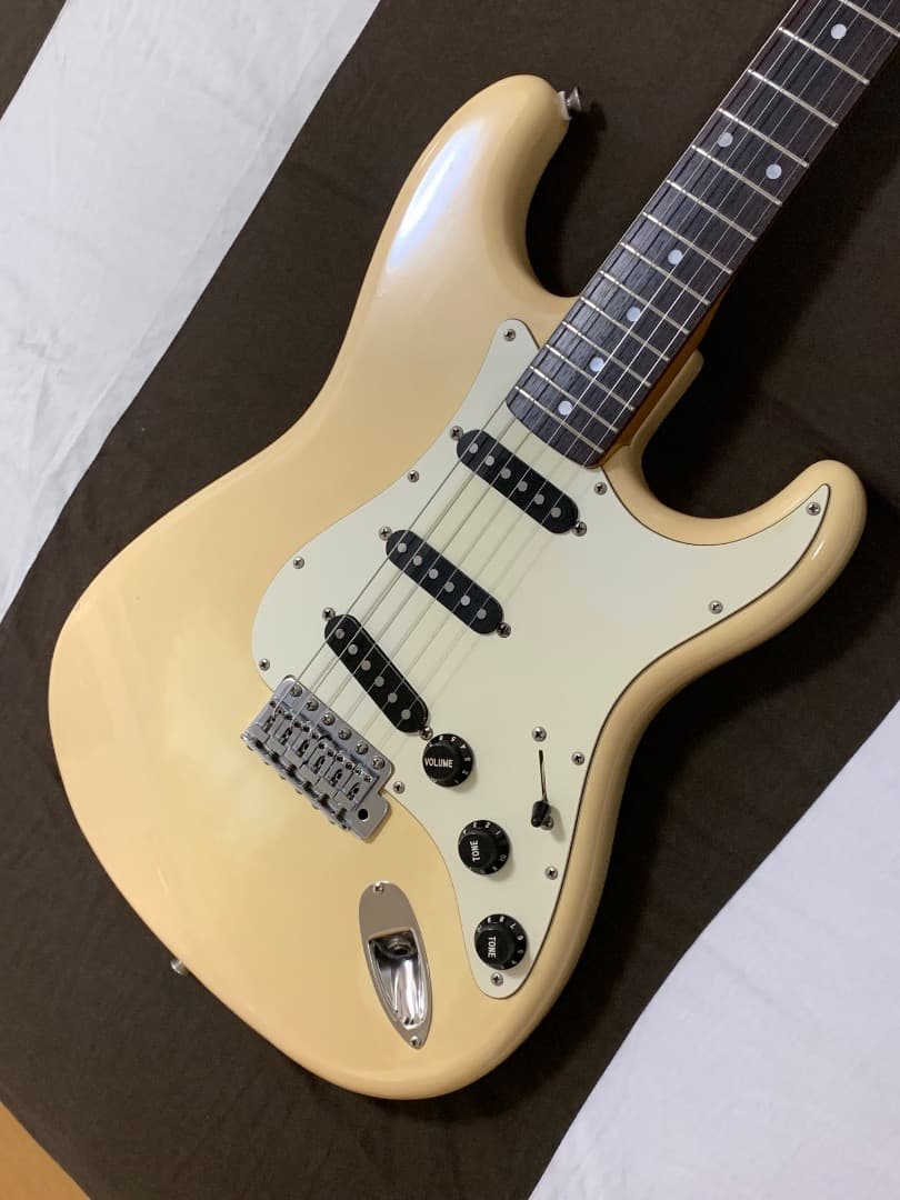 ギター Fender ST72-55 (E Serial/1986)