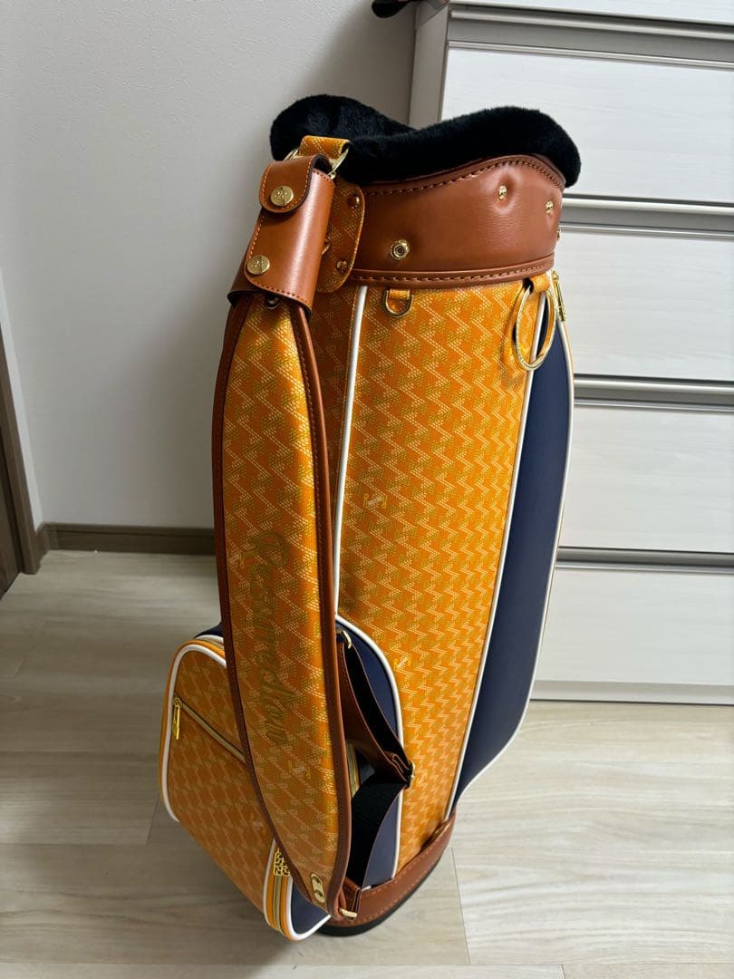 レザレクション　キャディバッグ