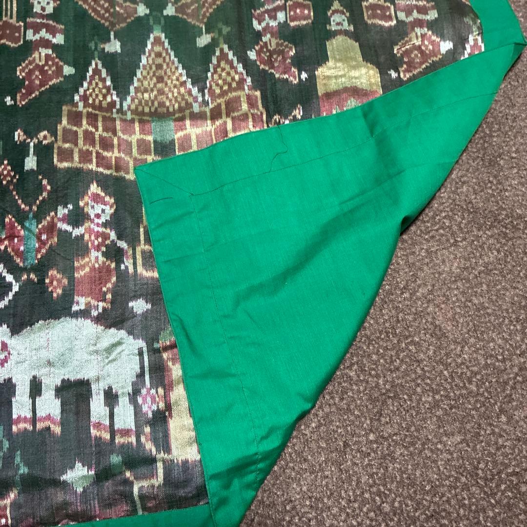 インドネシア領のイカット、織物タペストリー、装飾壁掛け大型約130x98