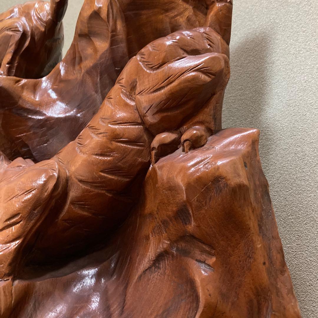 木彫りの虎 岩上虎　一本彫　虎2頭