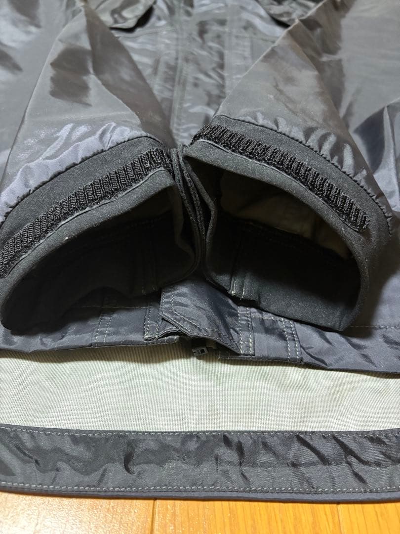 Daiwa GORE-TEX レインウェア Lサイズ 上下セット