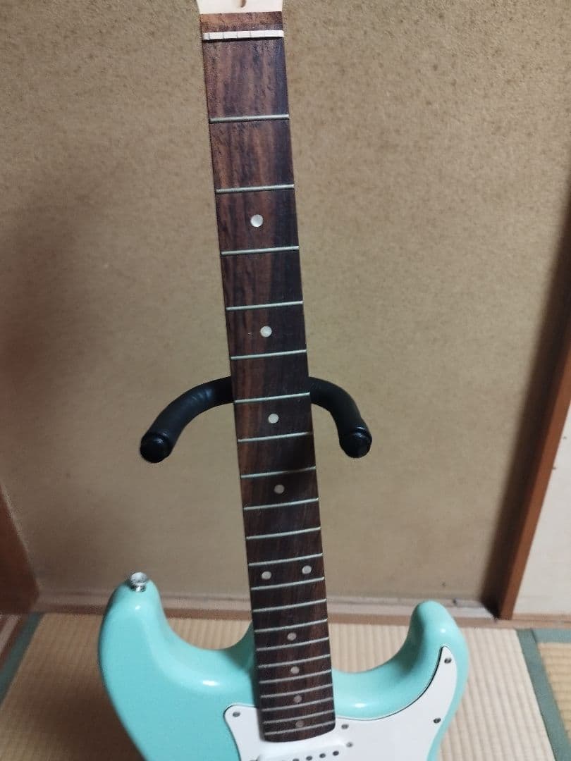 Squier affinity stratcaster エレキギター