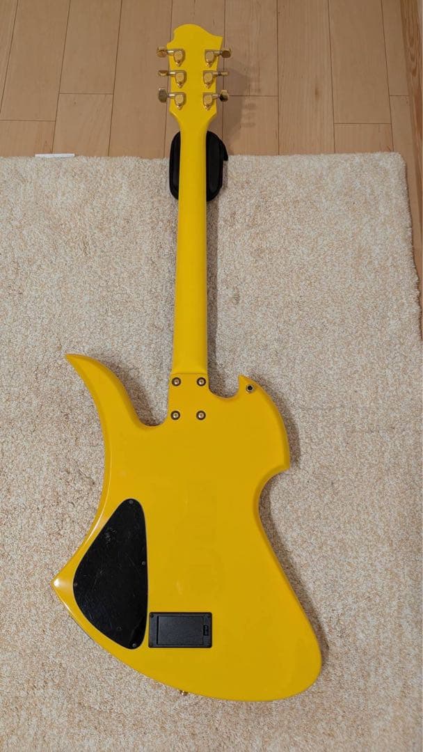 FERNANDES burny MG-145S hideモデル イエローハート