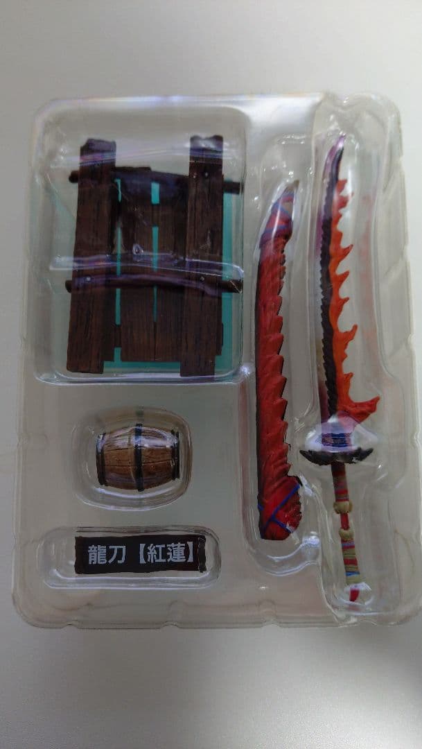 【非売品】モンスターハンター 狩猟武器コレクションVol.3　龍刀【紅蓮】