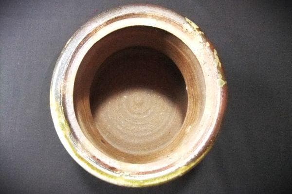 備前 水指 窯変 双耳付 焼き締 茶道具　陶器製 水差し 蓋付き