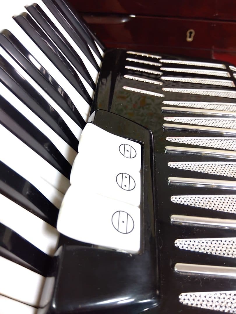 【動作品美品】YAMAHA YA-48アコーディオン独奏用高級モデル自宅保管品