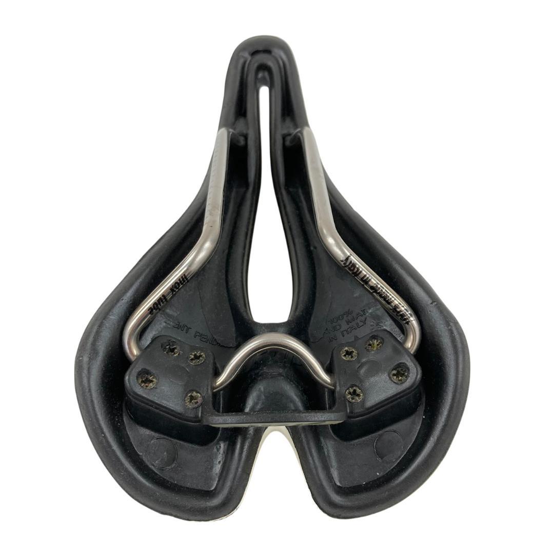 SELLE SMP セラSMP ハイブリッド 自転車 サドル 穴あき ホワイト