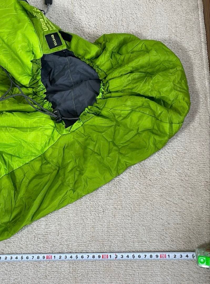 ISUKA イスカ ウルトラライトサマーモデル シュラフ 寝袋 アウトドア 美品