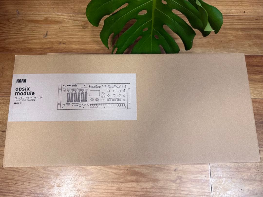 新品同様　KORG opsix module シンセサイザー