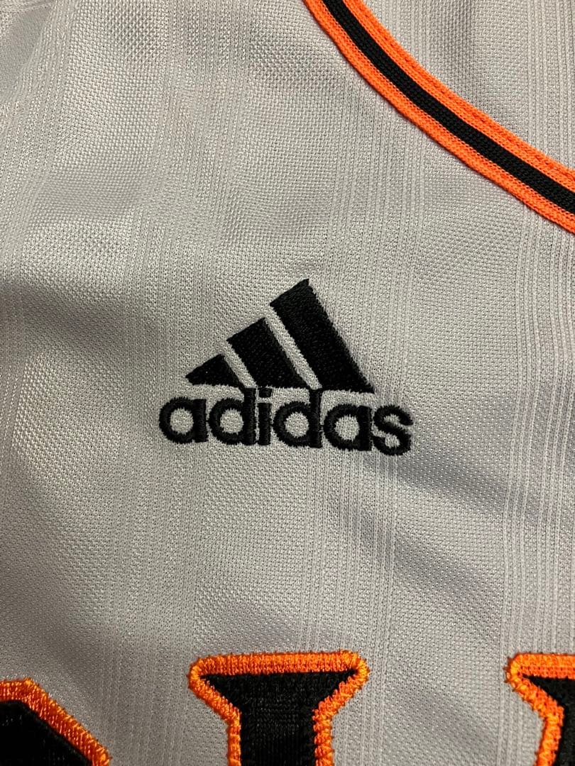 亀井善行　読売ジャイアンツ　読売巨人軍　ユニフォーム　亀井義行　グレー　当時　O