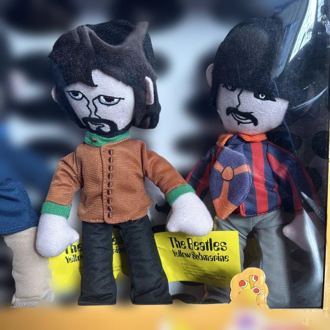 the beatles yellow submarineビートルズ フィギュア
