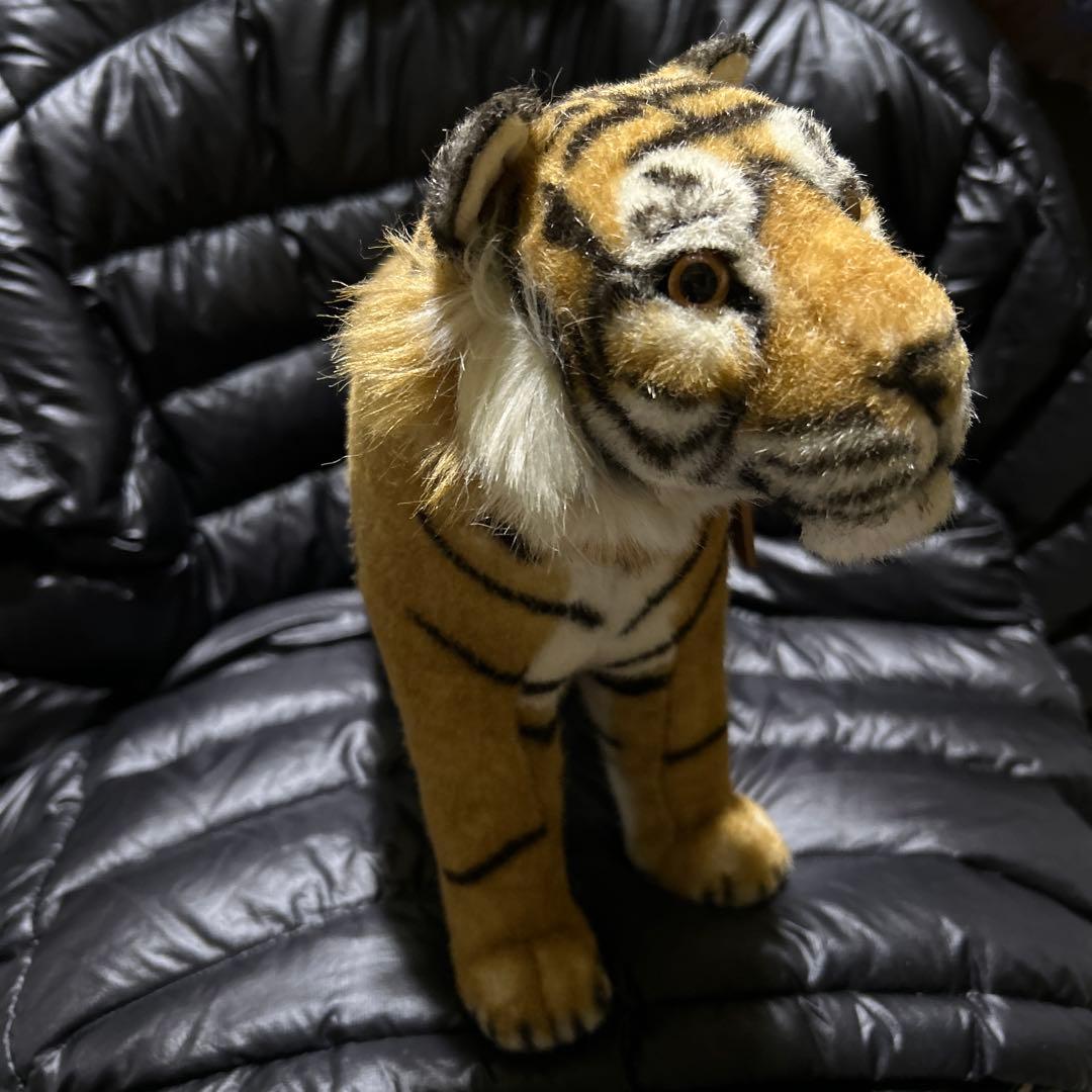 KOSEN ぬいぐるみ　トラ　立ち　タグ付き❣️