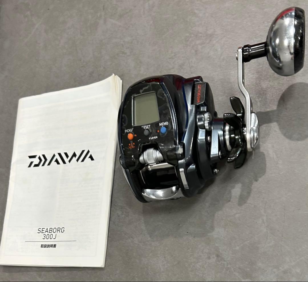 ぷ*ー様 Daiwa SEABORG 300J 電動リール ☆ジャンク品破損 シ