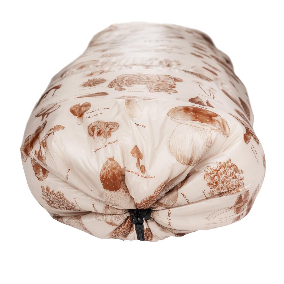 アウトドア寝具 ENLIGHTENED EQUIPMENT Revelation APEX