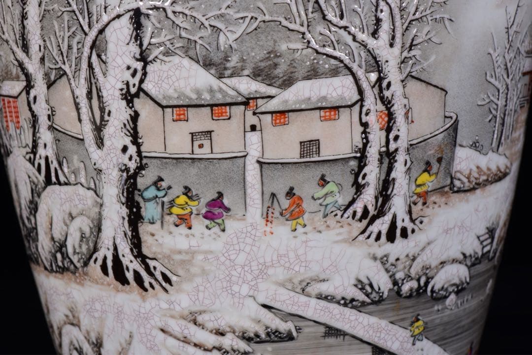 旧蔵逸品　中華民国時代 粉彩雪景図　手作り花瓶　飾り　古美術インテリア　陶器美品