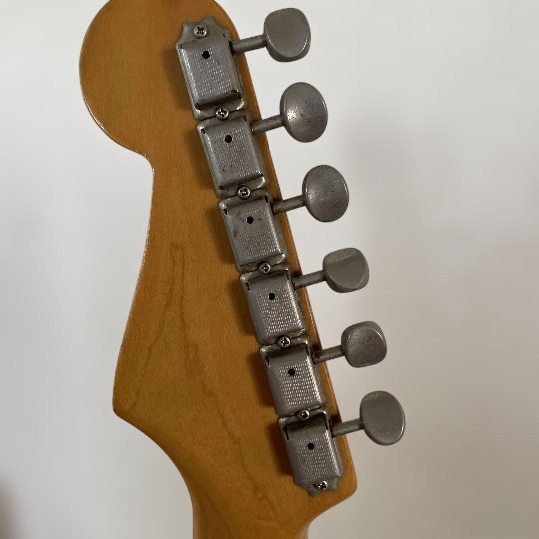 Fender Japan Stratocaster Eシリアル　赤サンバースト