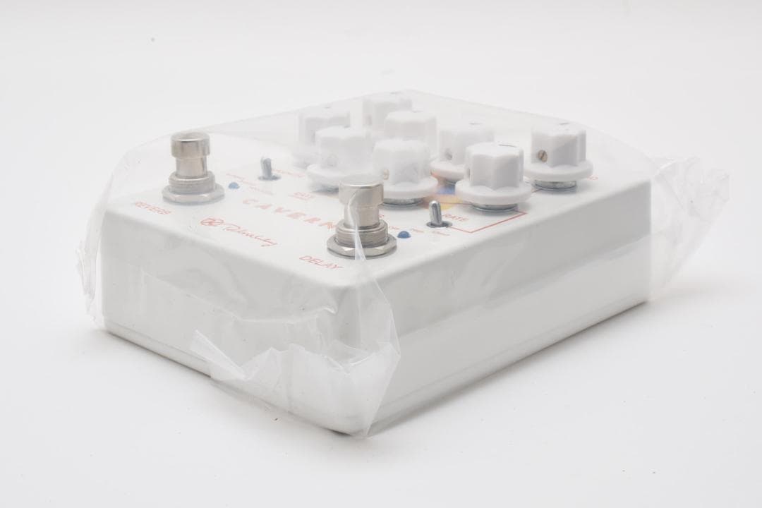 新品 未使用 Keeley Electronics Caverns V2