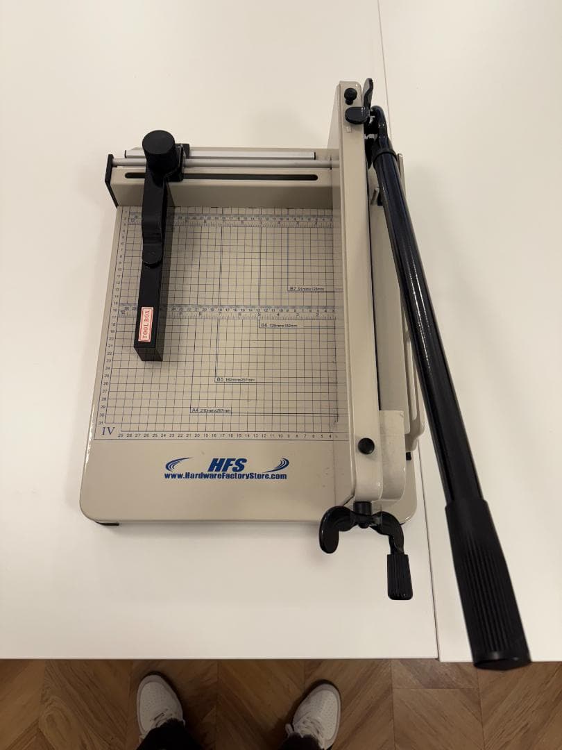 【A4裁断機】HFS FBA_16150（ホワイト）