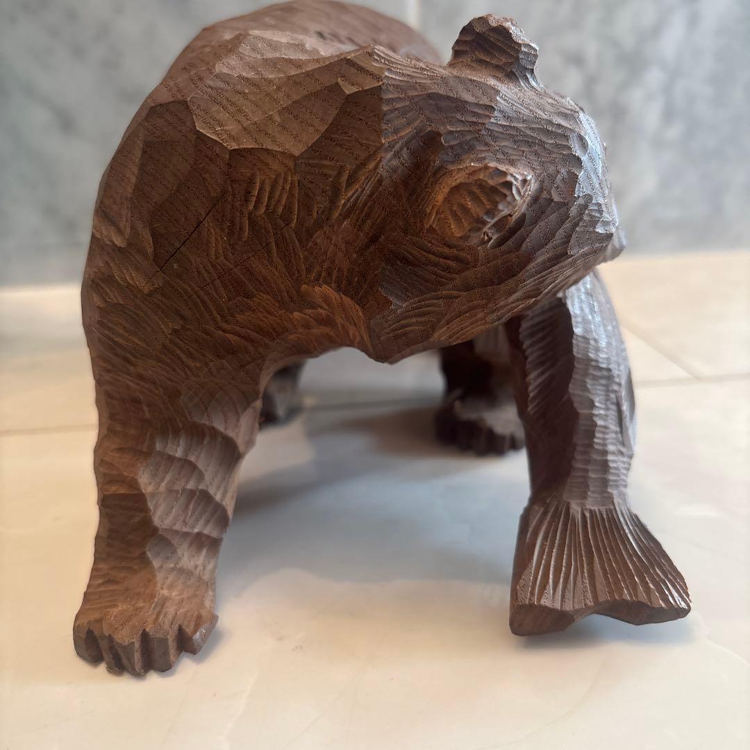 アイヌヴィンテージ　凛々しくスマートなお顔で雰囲気抜群のクマ