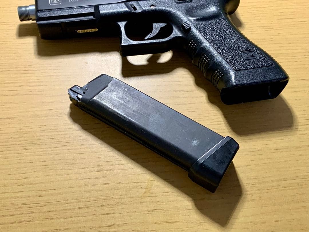 東京マルイ グロック18C 外装カスタム ガスブローバック セミ/フルオート