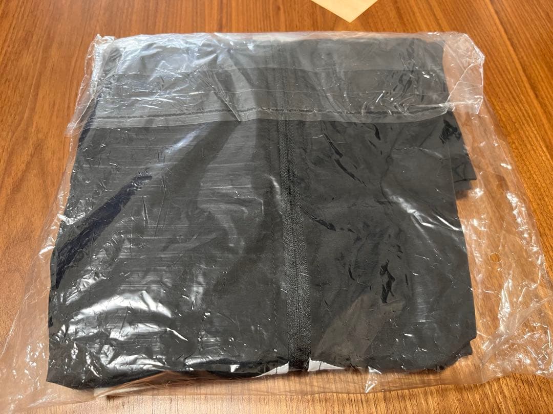 UVERworld ナイロンパーカー　Mサイズ