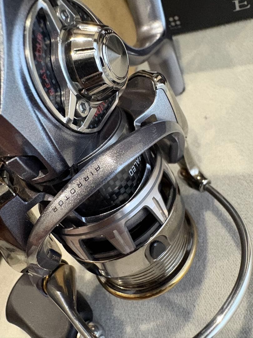 美品 ダイワ 12イグジスト 2004H ハイギア　エリアトラウト　スティーズ