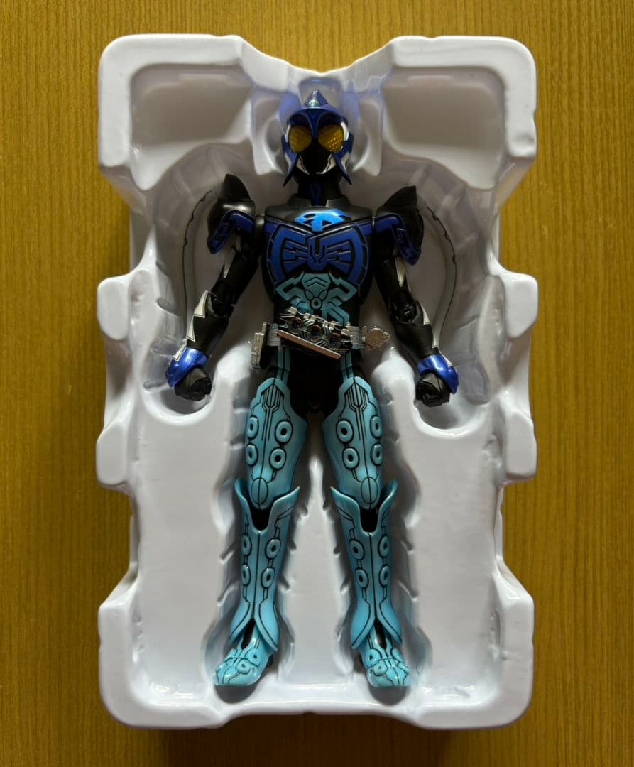 S.H.Figuarts (真骨彫製法) 仮面ライダーオーズ シャウタコンボ