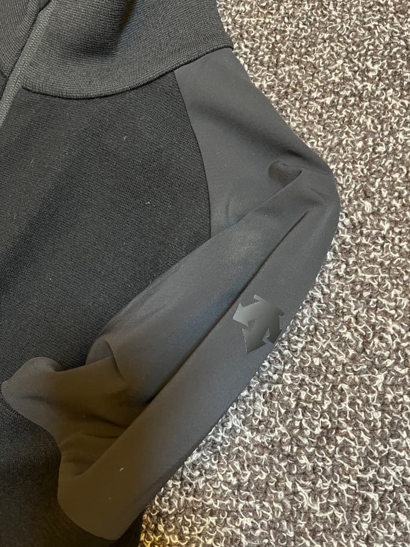 DESCENTE GOLF フルジップ　ニット　セーター