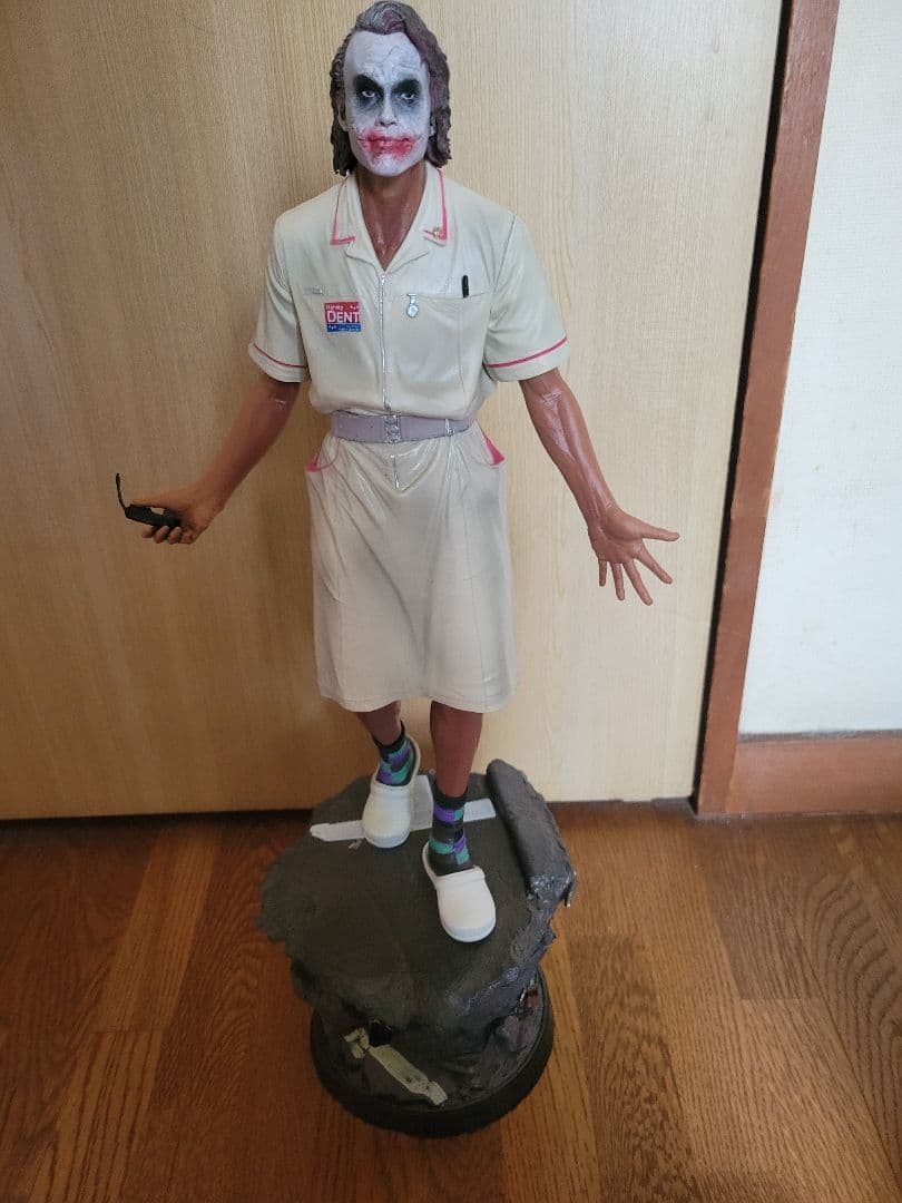 ダークナイト ジョーカー ナース 特大 巨大 フィギュア バッドマン ナースコス