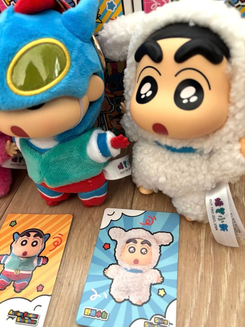 正規品　しんちゃん ぬいぐるみ TOP TOY コンプ　4体　開封のみ　カード