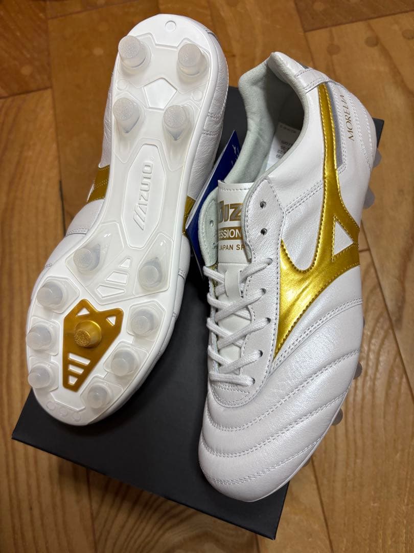 新品　最新　激レア　限定カラー　ミズノ　モレリア 2 JAPAN