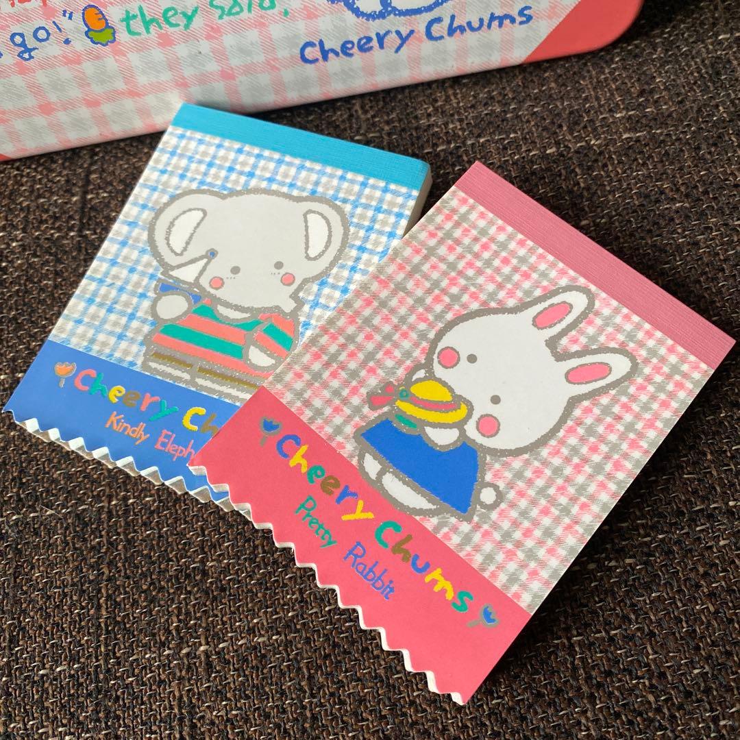 サンリオレトロ チアリーチャム カセットテープ入れ 缶ケース メモ帳2冊 セット