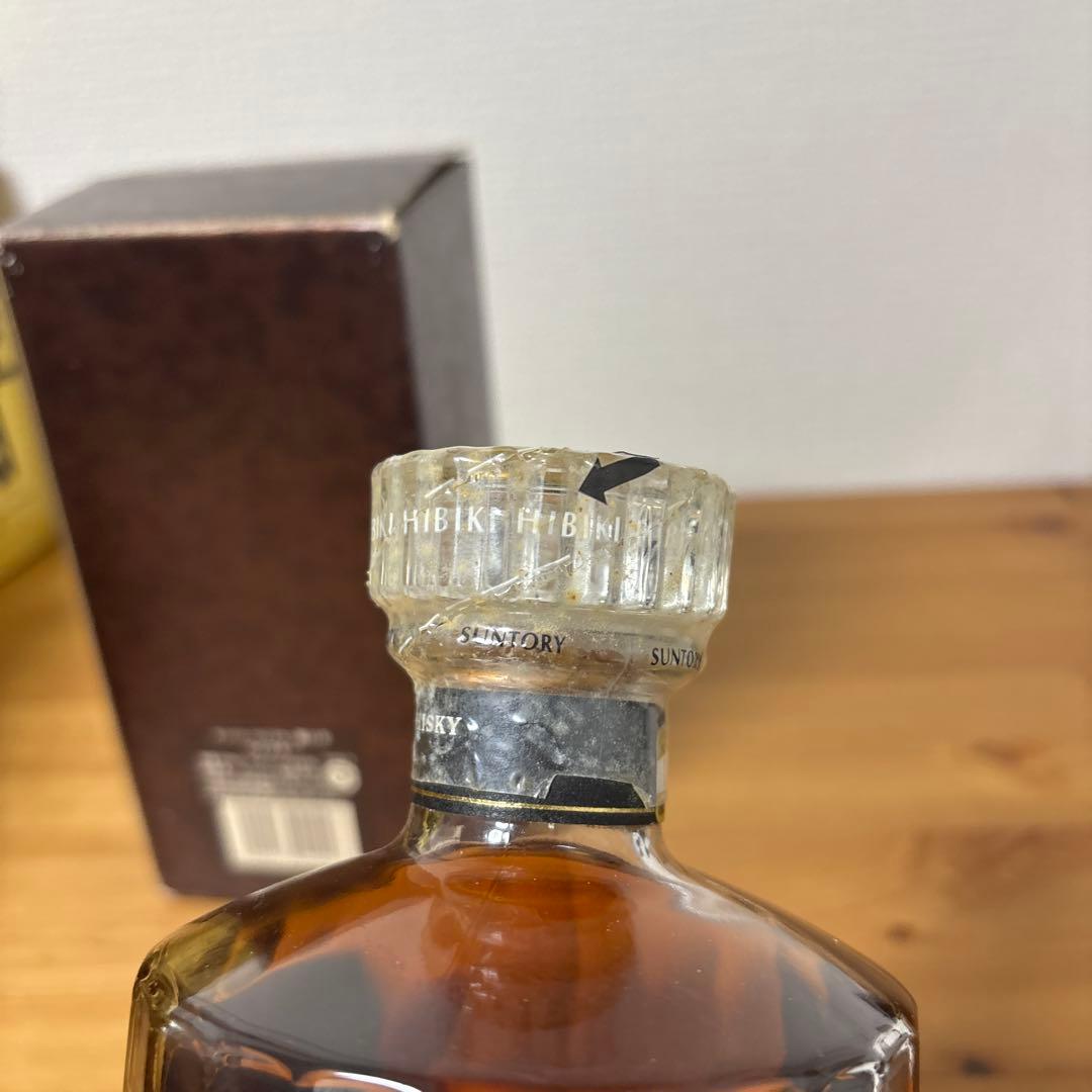 サントリーウイスキー　響21年　金キャップ　旧ボトル　箱付き　未開封❷