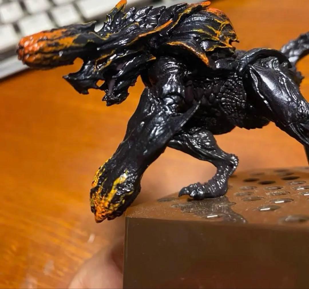 猛り爆ぜるブラキディオス ディアブロス金ぴか種 リペイントフィギュア