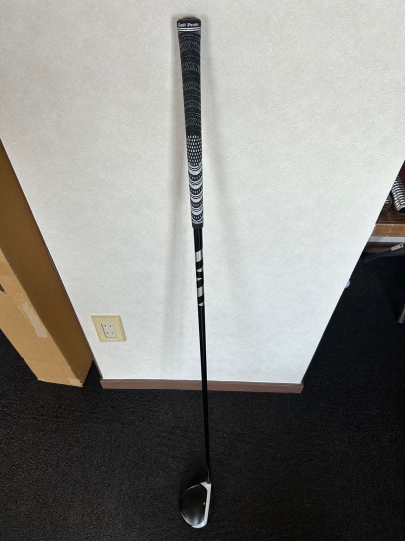 SIM2 MAX フェアウェイウッド　3番　15° ベンタスブラック6X