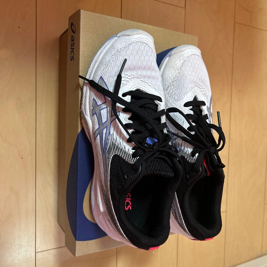 ASICS バレーボールシューズ ホワイト/ブラック V-swift FF 4