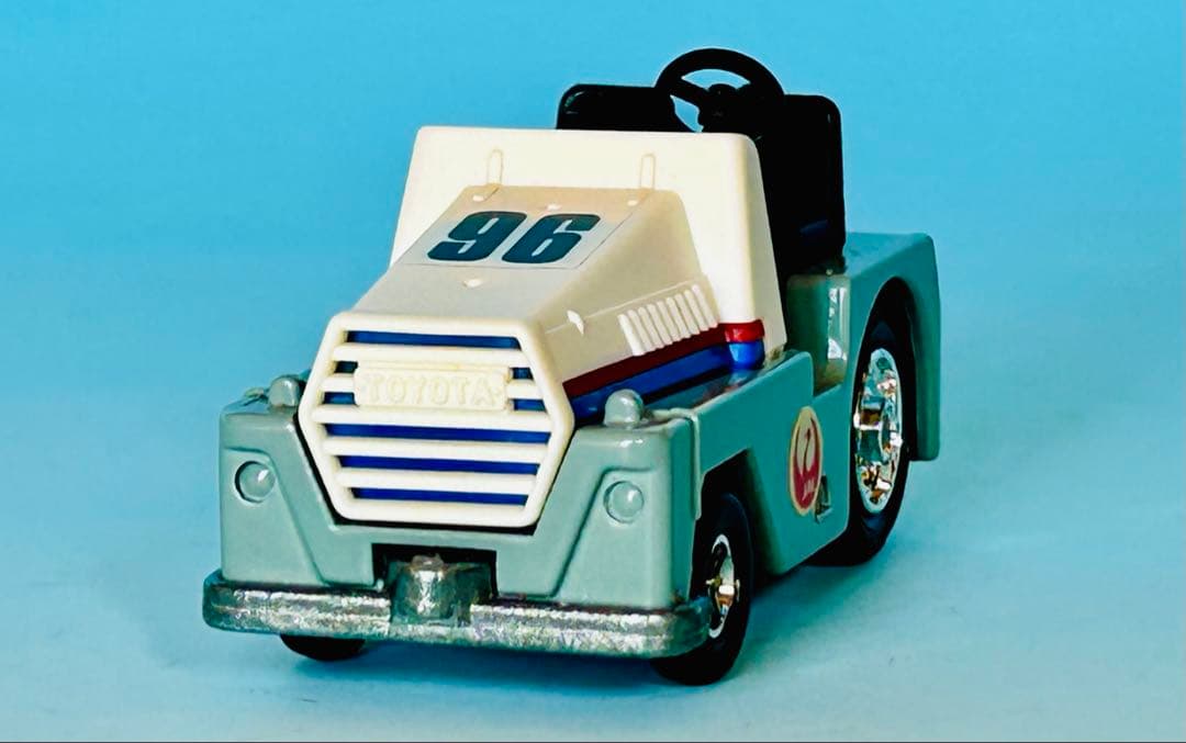 トミカ96 JAL コンテナ トラクター トミカ100 JAL コンテナ2台で