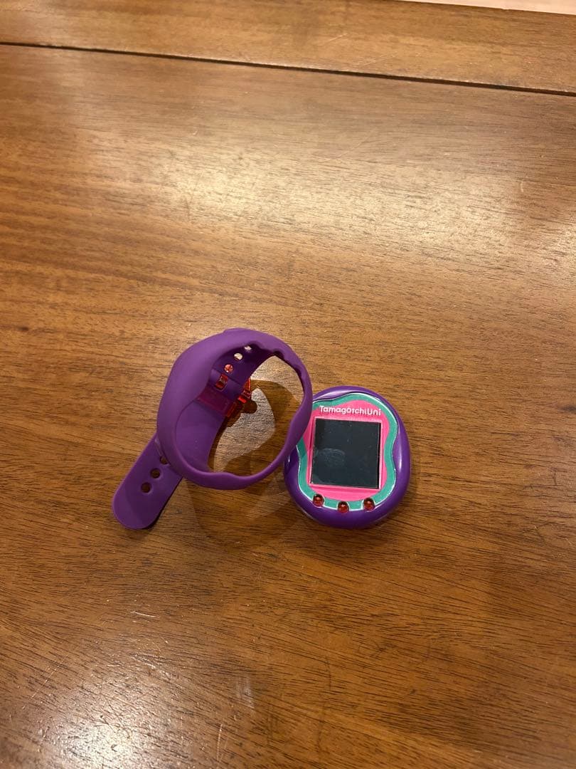 Tamagotchi Uni パープル　たまごっちユニ