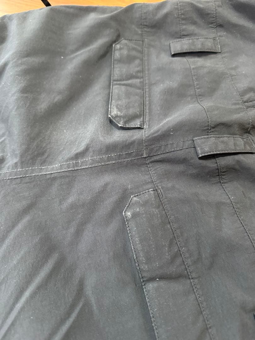 美品　Burton キッズスカイラー 2L ビブパンツ　135㌢-157㌢