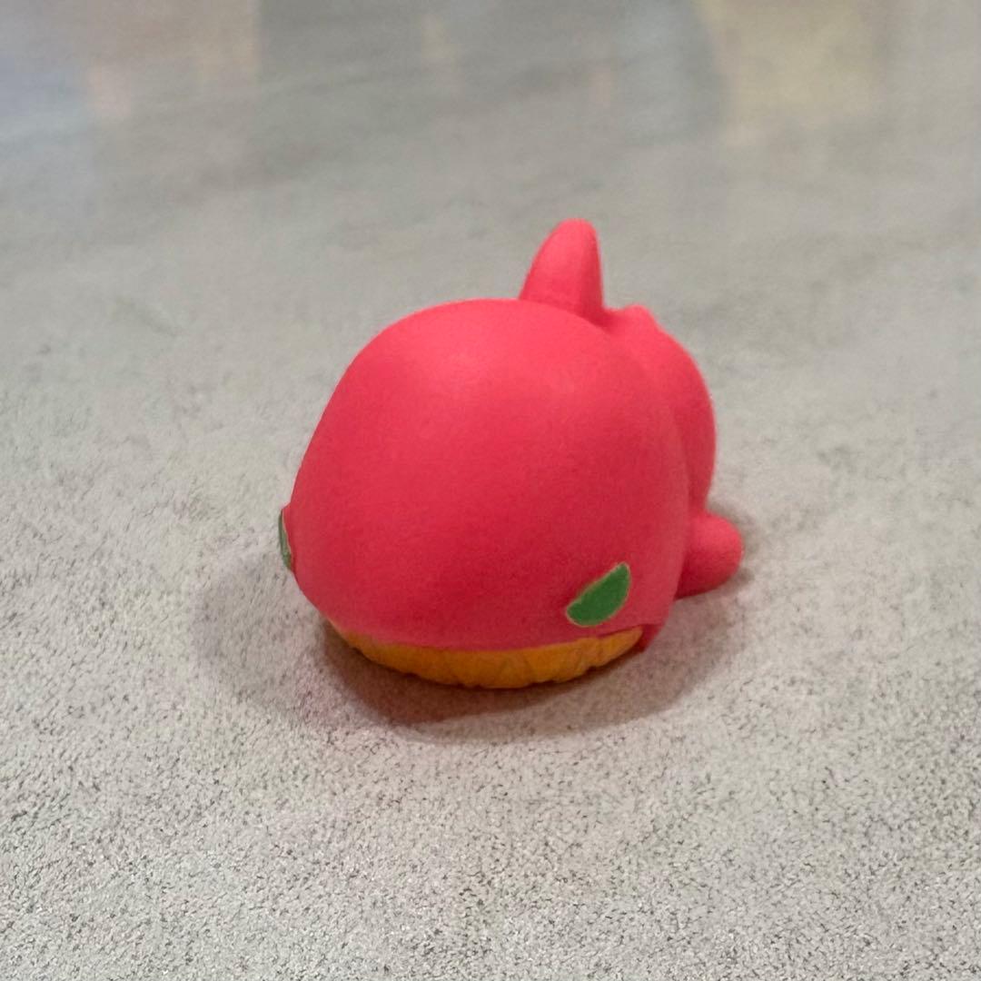 もにまるず　ビビッドカラー　さめ