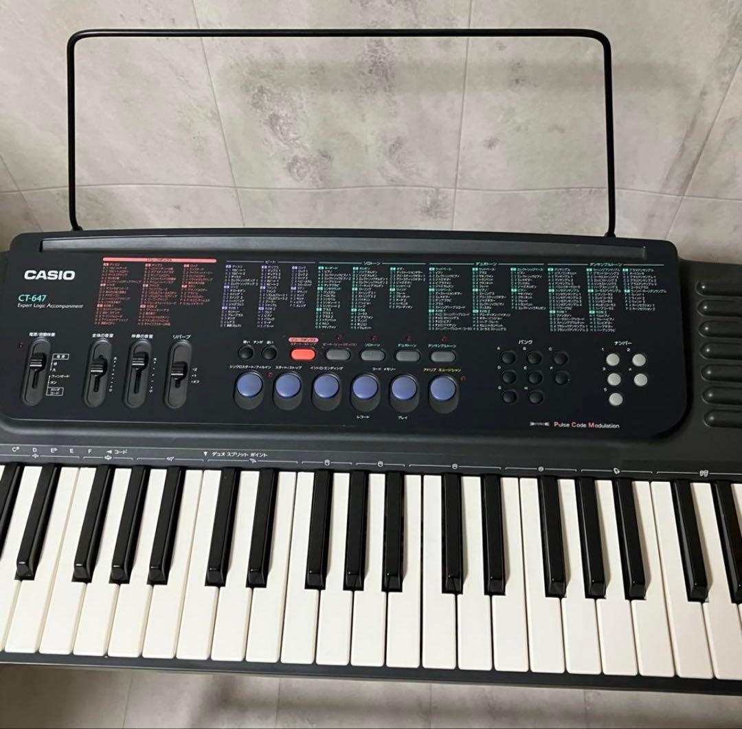 CASIO カシオ 電子キーボード 61鍵盤 電子ピアノ　CT-647