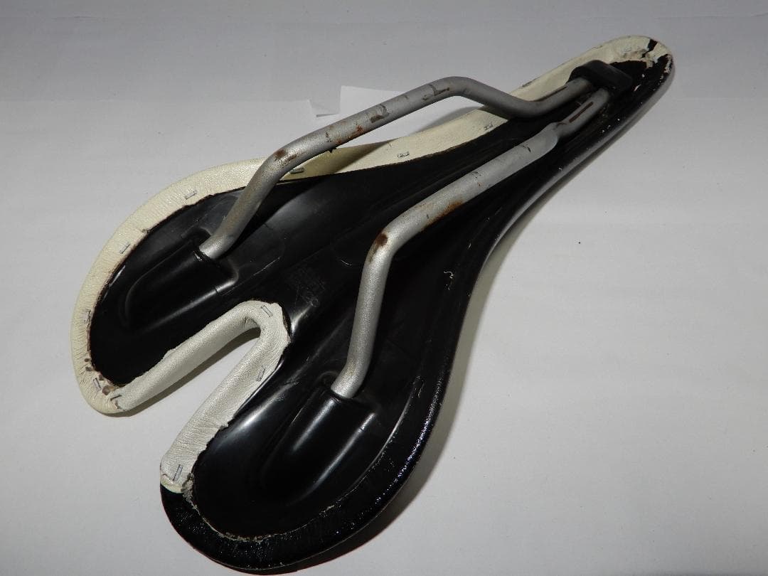 SELLE SANMARCOサドル