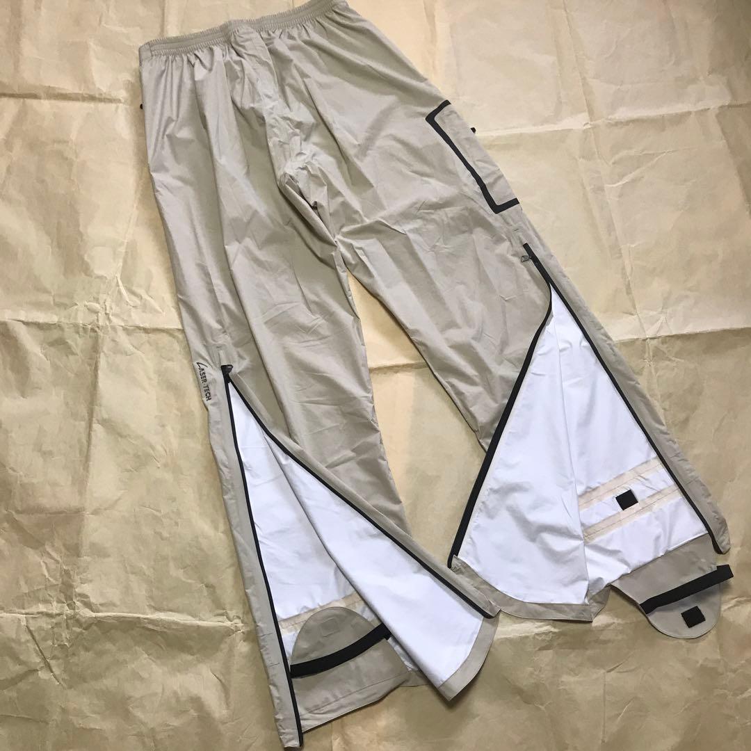 CHERVO ゴルフウエア　ベージュ　L 上下　セットアップ　防風　防水