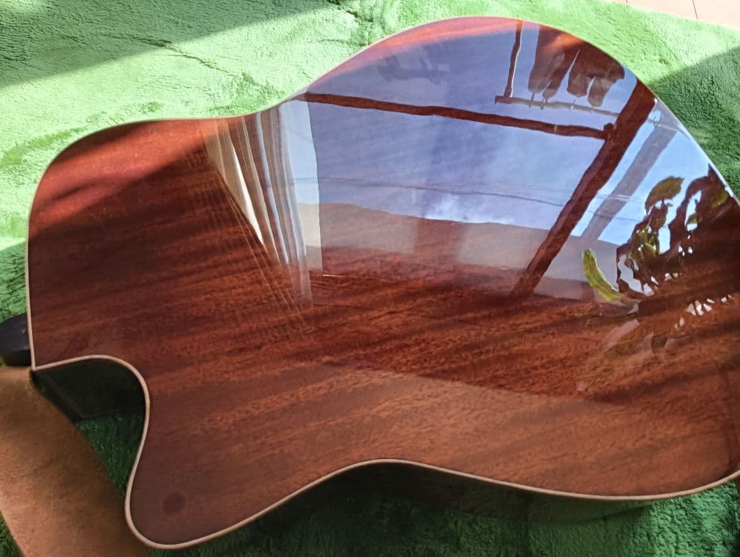 ヤマハ　エレアコ　ギター　A1M